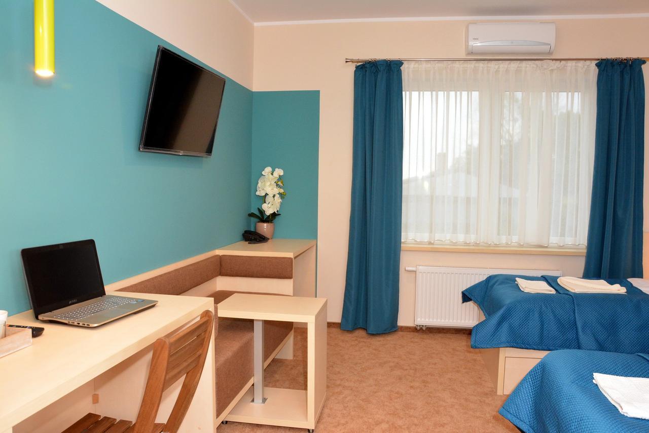 Motel S5 Zbrachlin Экстерьер фото