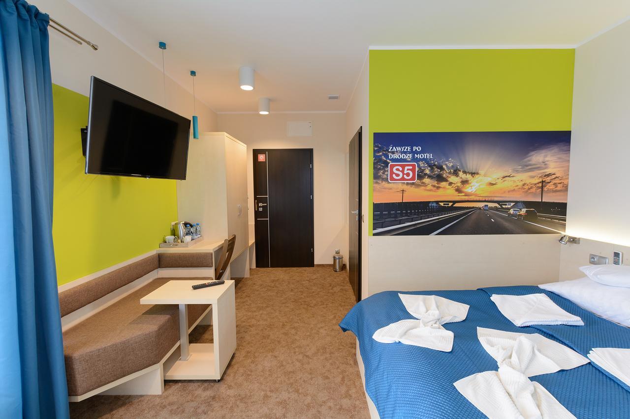 Motel S5 Zbrachlin Экстерьер фото