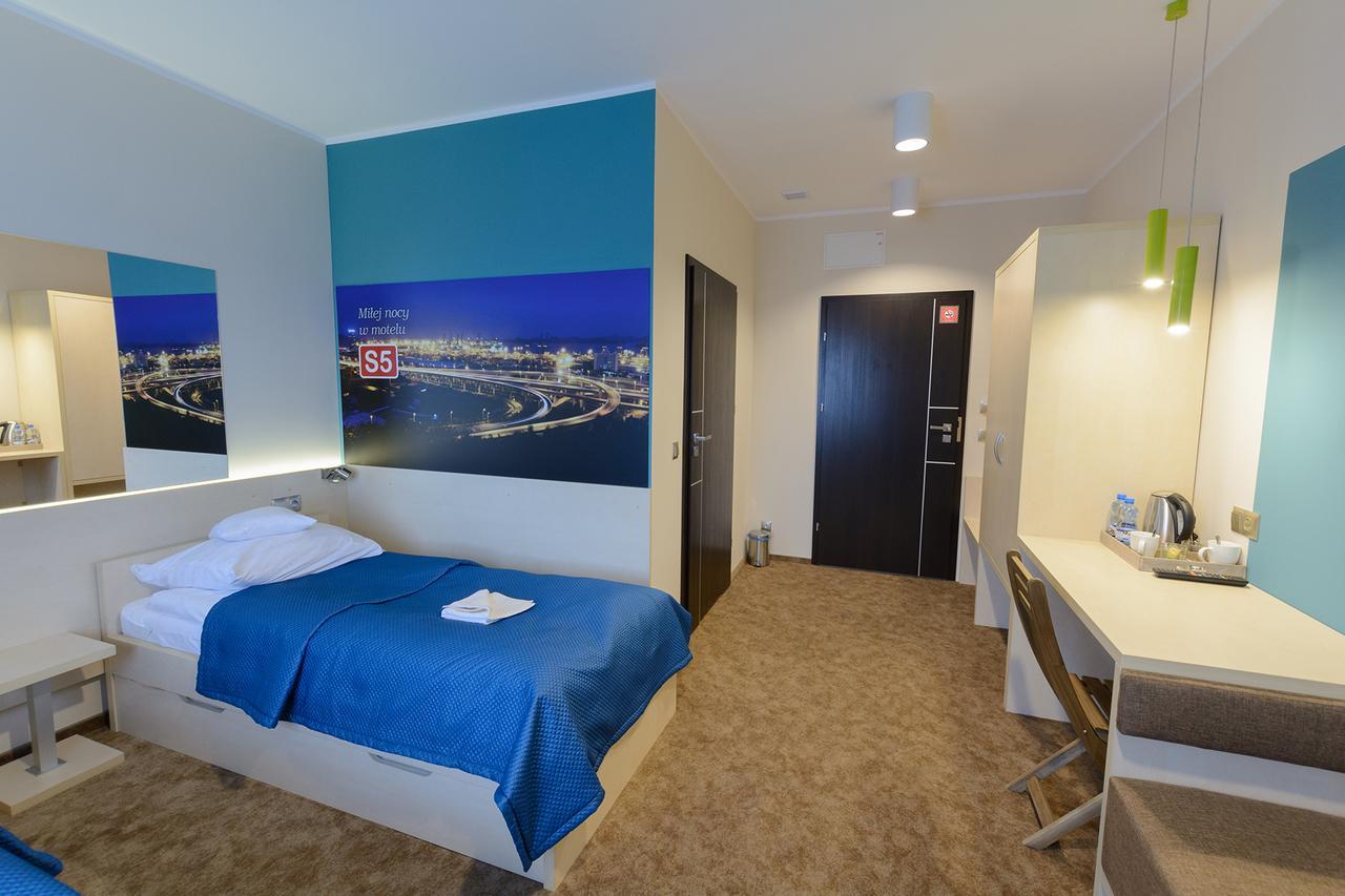 Motel S5 Zbrachlin Экстерьер фото